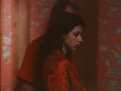 Vídeo de Creeping In Her Crypt (Charles Dera, Kendra xxx flacas tetonas Spade)