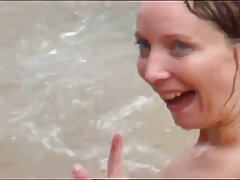 Adolescente engaña a enfermeras tetonas xxx su novio por dinero en efectivo (Riley Jean)