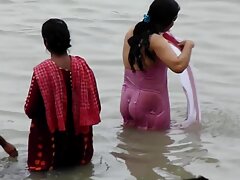 Audrey xnxx maduras tetonas Bitoni en el video Tengo una esposa (Bill Bailey)